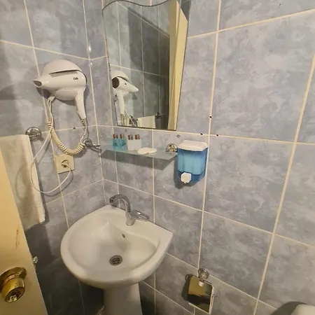 Sah Hotel