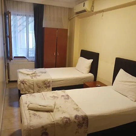Sah Hotel *